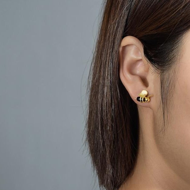 Surrey Asymmetrical Earrings - ANN VOYAGE