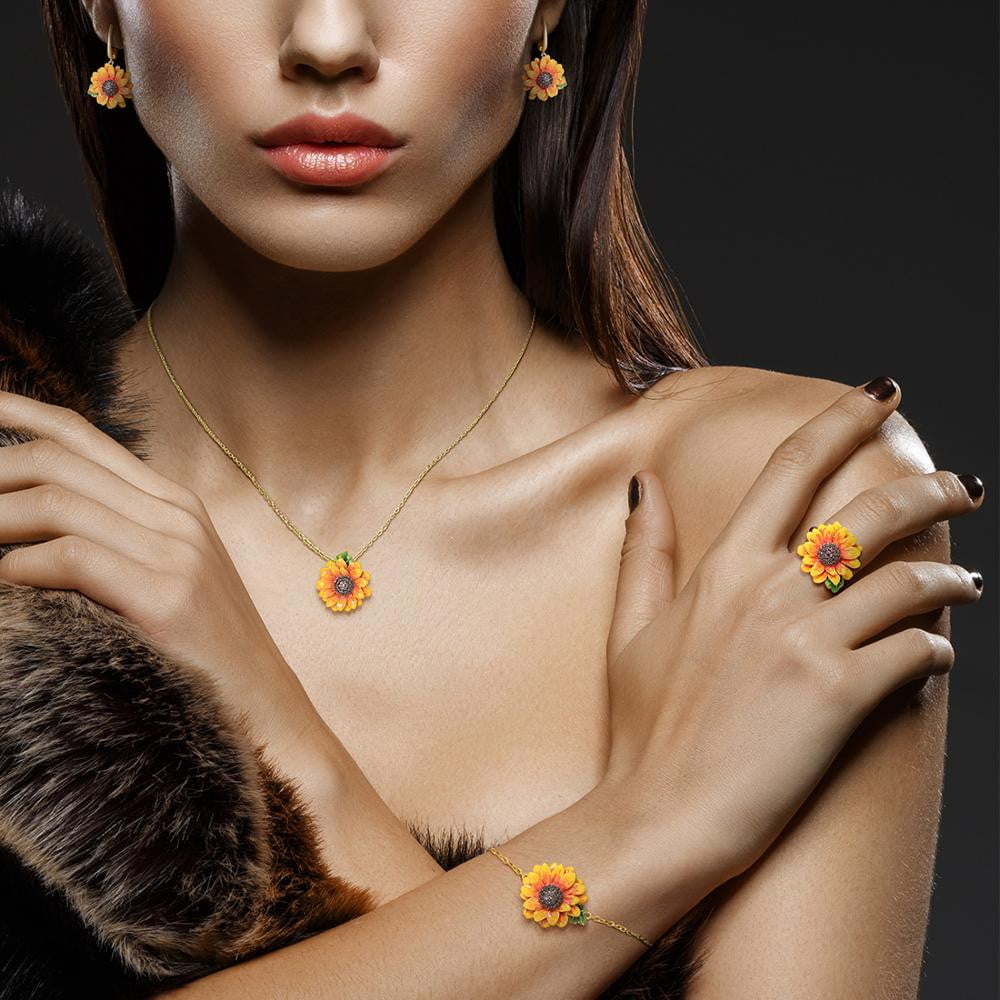 Goodland Pendant (Necklace not Included) - ANN VOYAGE