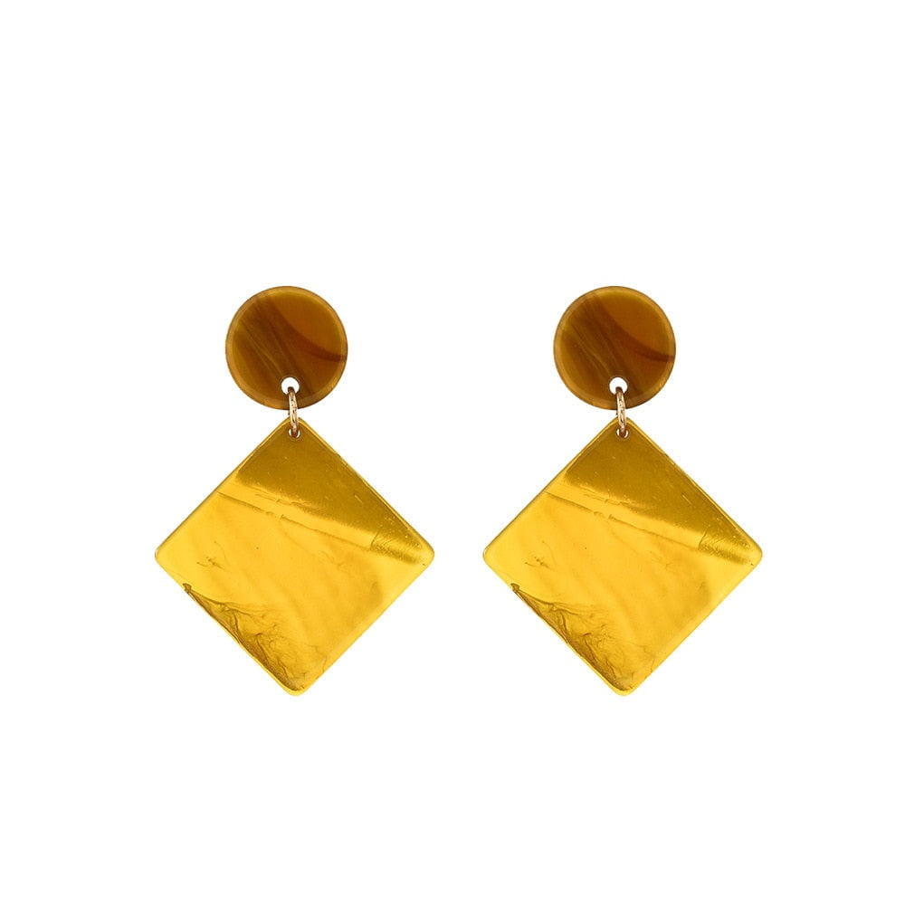 Ozhukarai Earrings - ANN VOYAGE