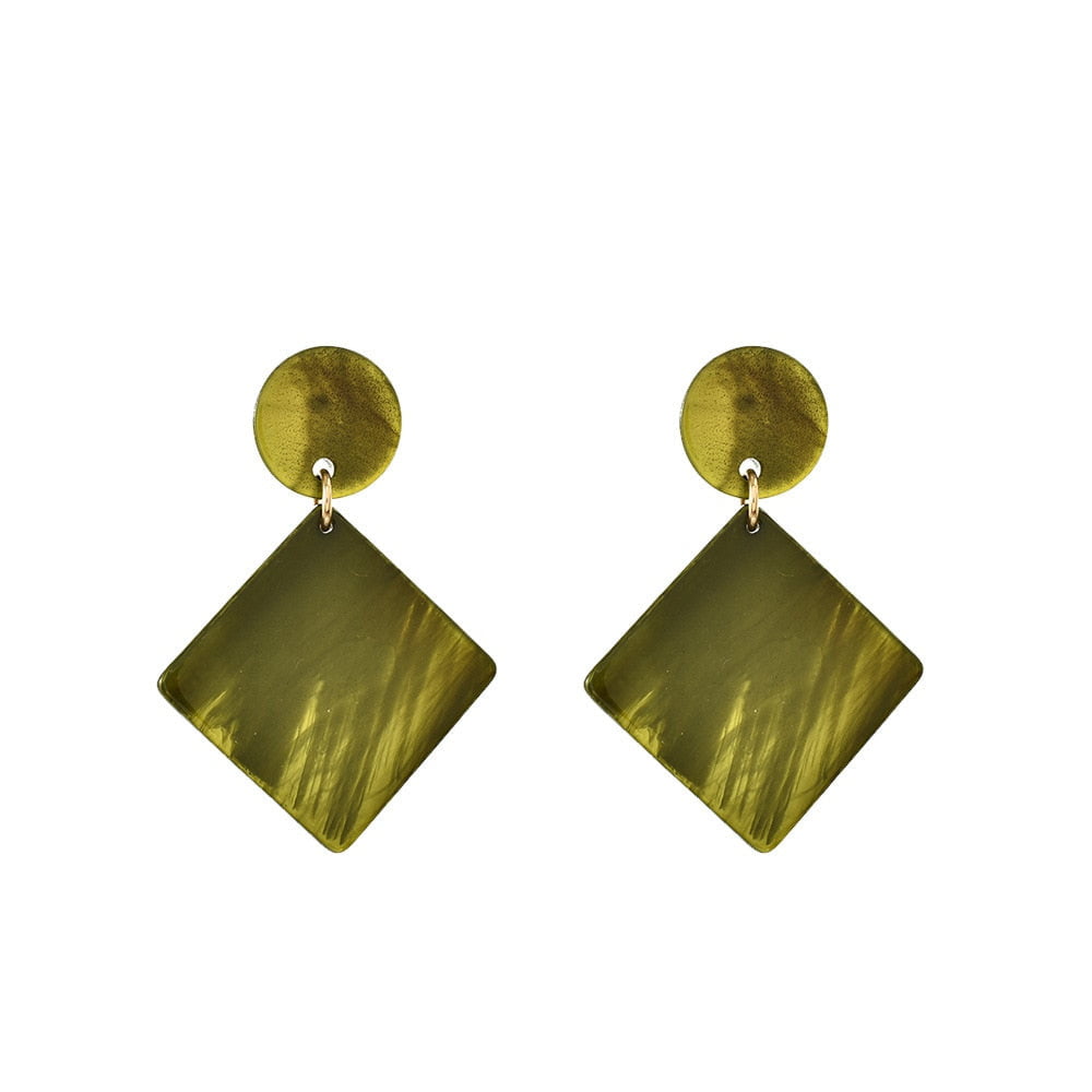 Ozhukarai Earrings - ANN VOYAGE