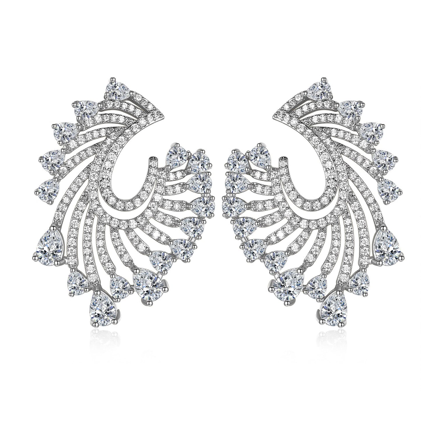 Visalia Crystals Leaves Drop Statement Earrings – ANN VOYAGE