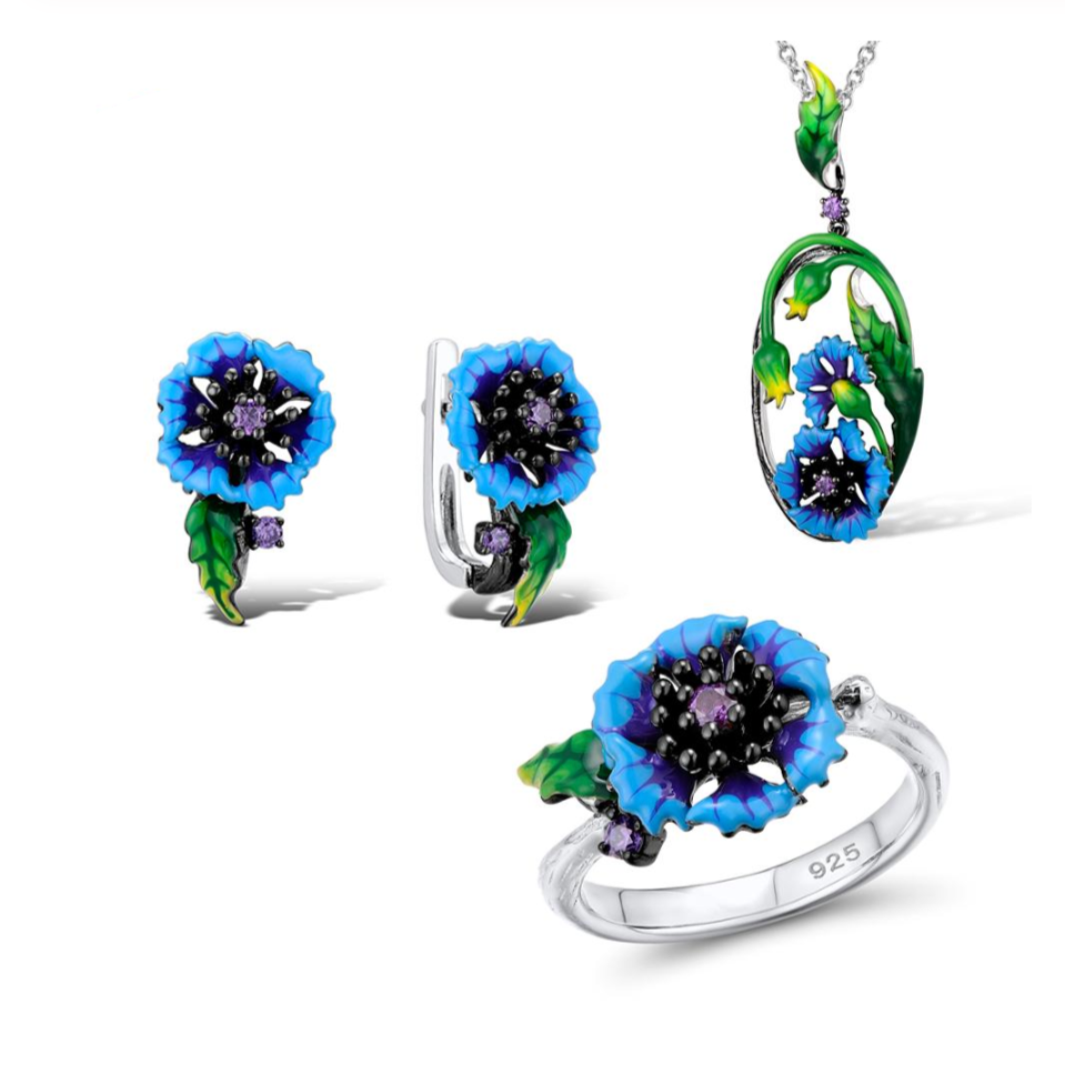 Laurel Ring