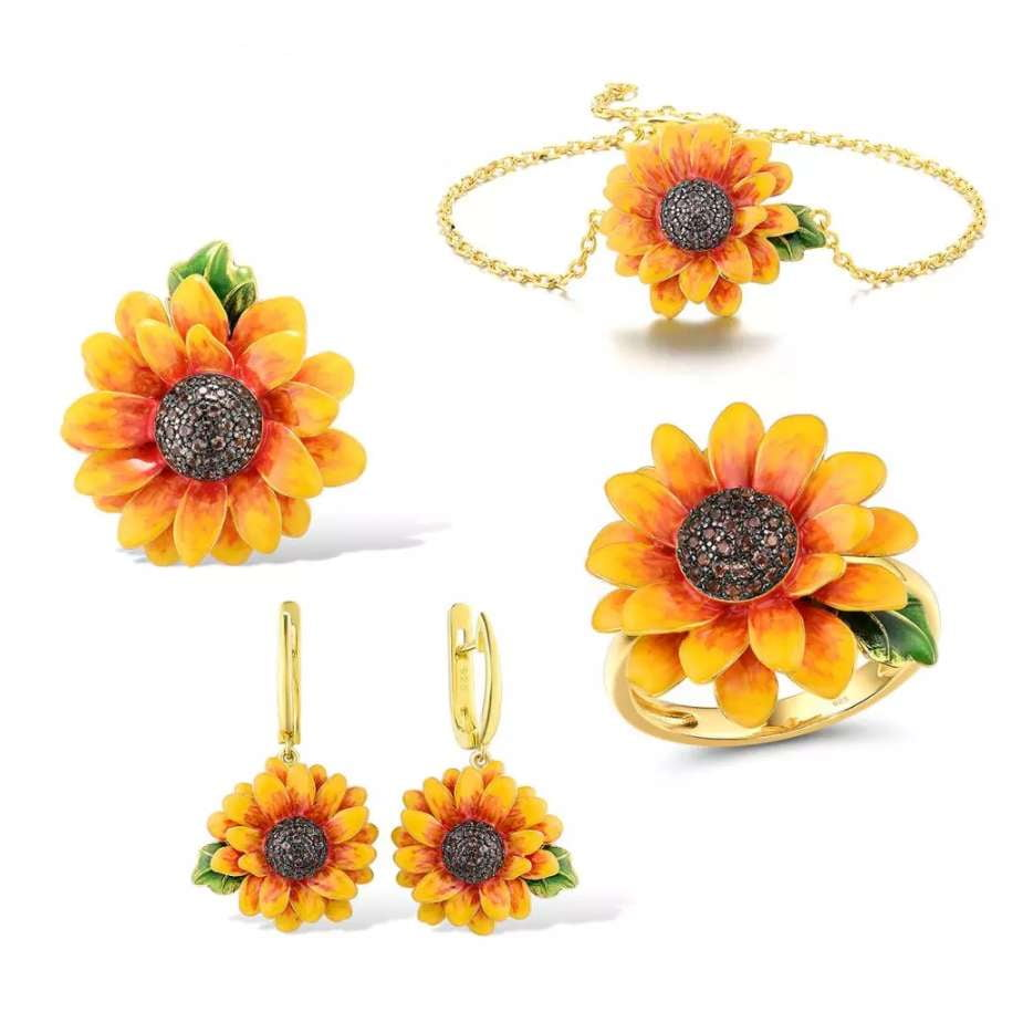 Goodland Pendant (Necklace not Included) - ANN VOYAGE