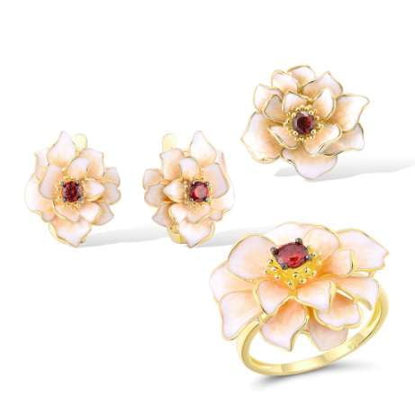 Larissa Earrings - ANN VOYAGE