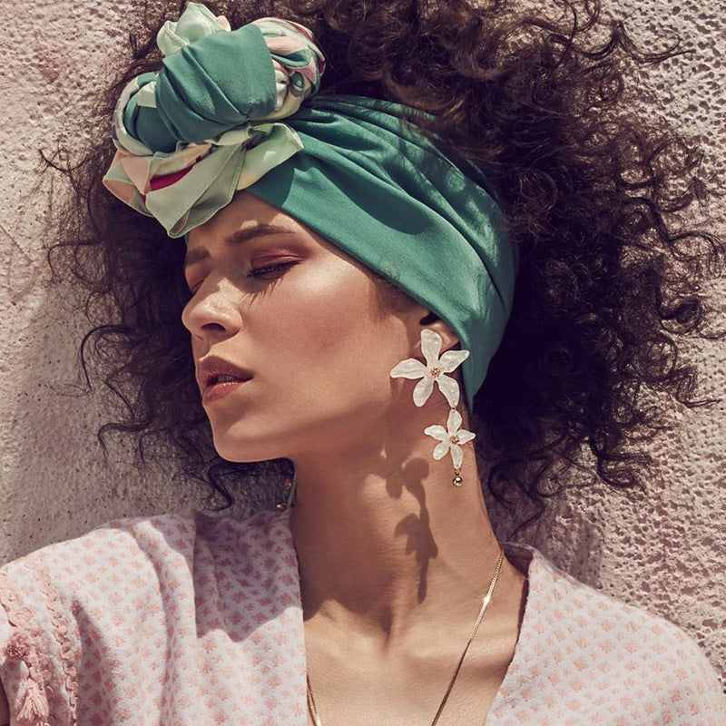 Caen Earrings