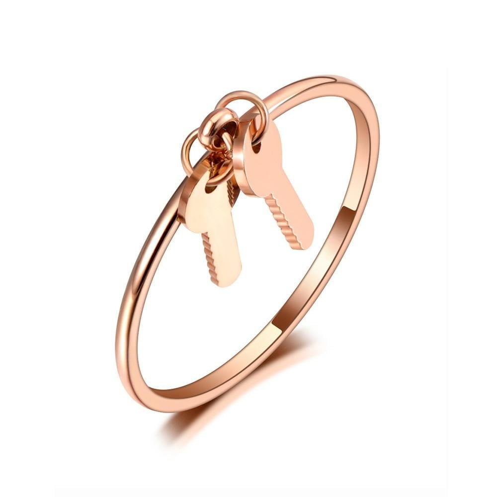 Guwahati Ring with Dangle Keys – ANN VOYAGE