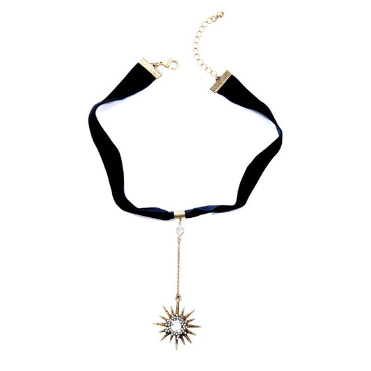 Tutrakan Necklace