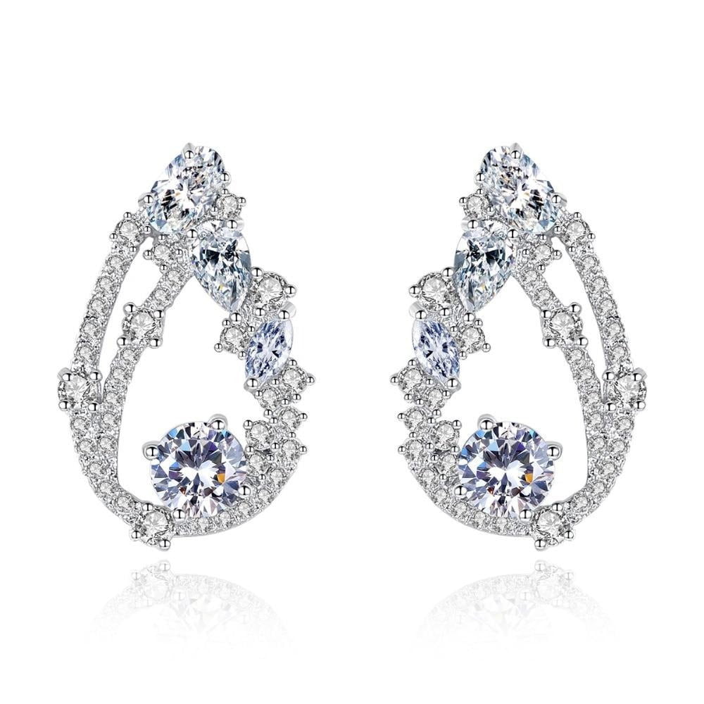 Daveluyville Earrings - ANN VOYAGE